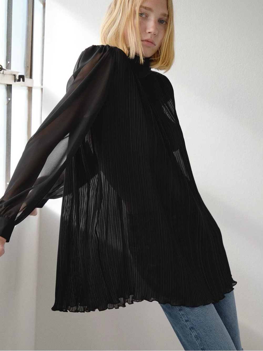 NWT Frame x Anthropologie Strong Plisse Chiffon Blouse